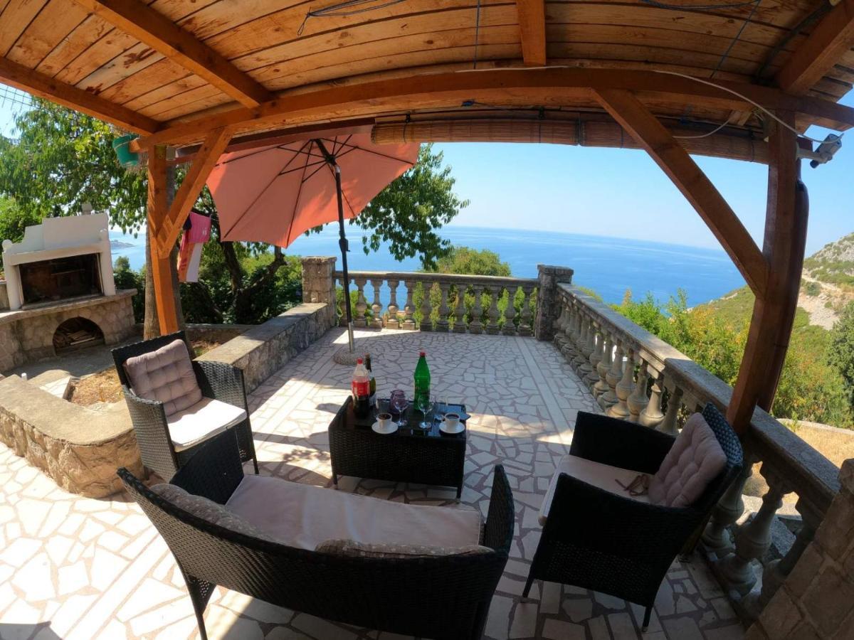 Blue Horizon Apartment Добра вода Екстериор снимка