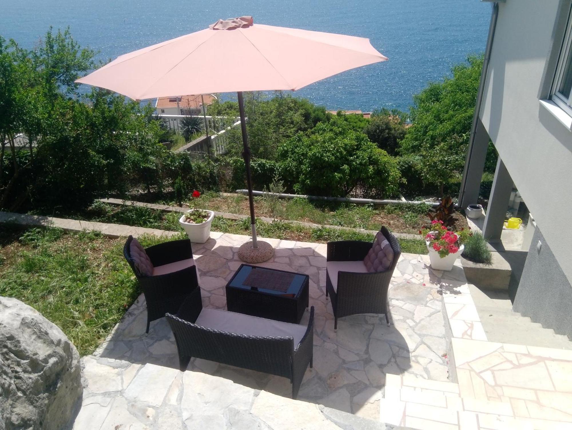 Blue Horizon Apartment Добра вода Екстериор снимка