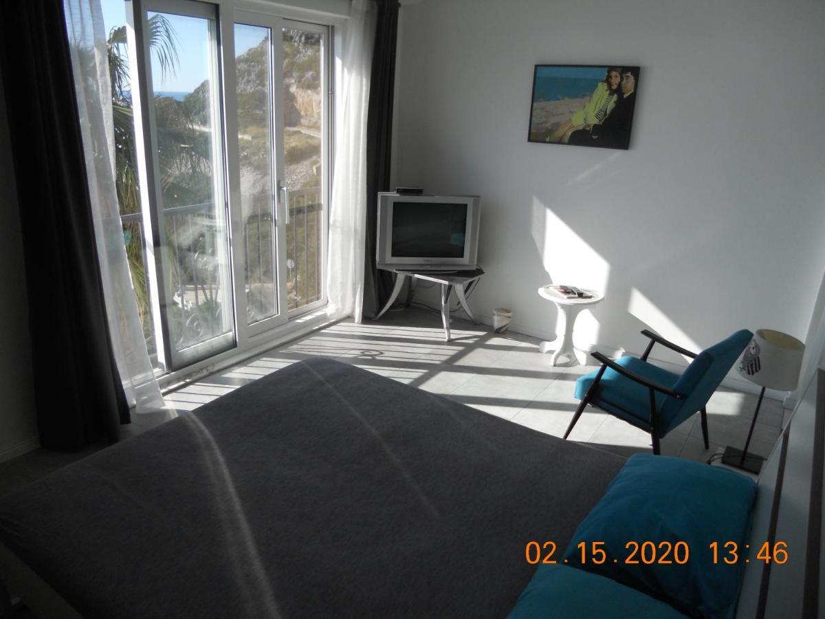 Blue Horizon Apartment Добра вода Екстериор снимка